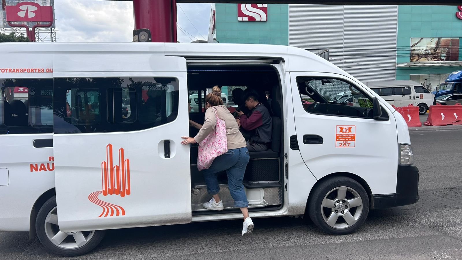 Amplían plazo para subsidios fiscales al transporte público en el Estado de México