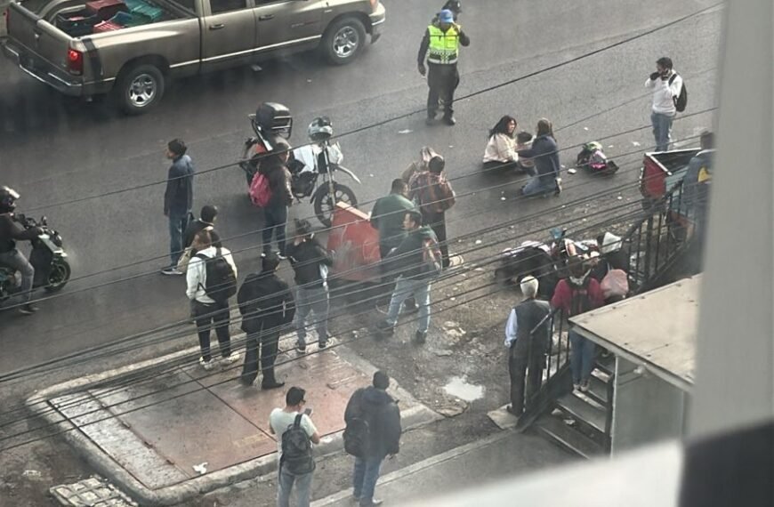 Accidente fatal de familia en motocicleta en la México-Toluca