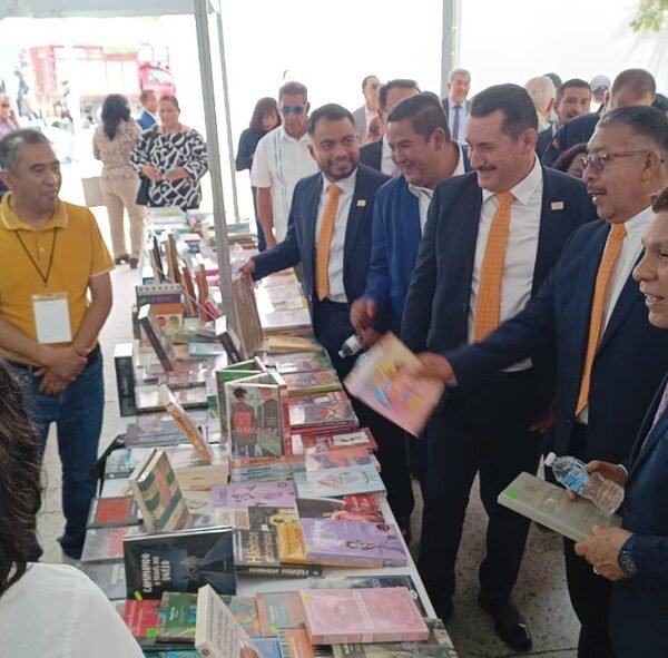 Libros, cultura y unidad sindical: inauguran la XXVI Feria del Libro SNTE Sección 17