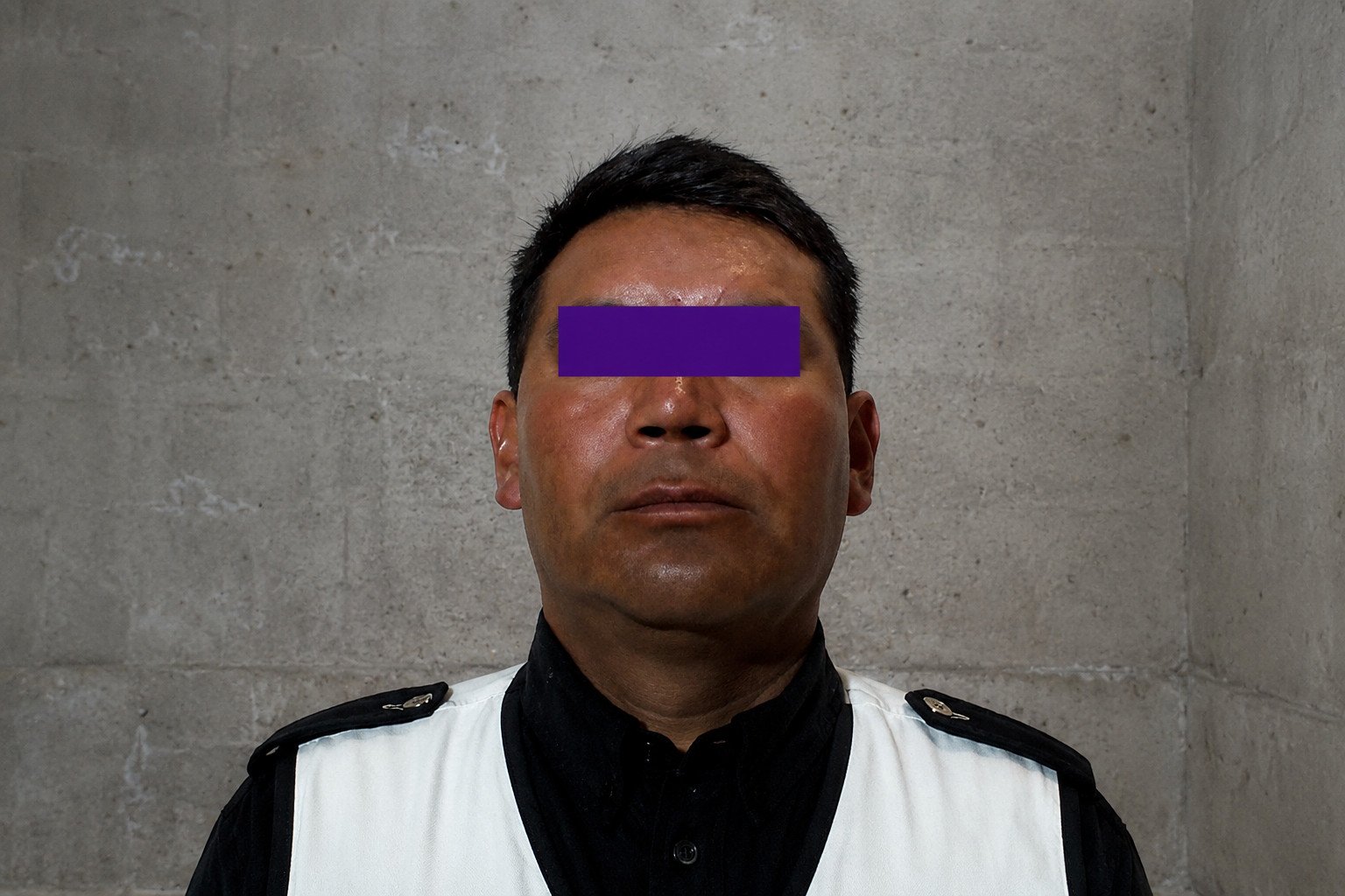 Capturan a Hugo ‘N’, policía de Toluca, acusado de abusar de tres niñas; casi lo linchan