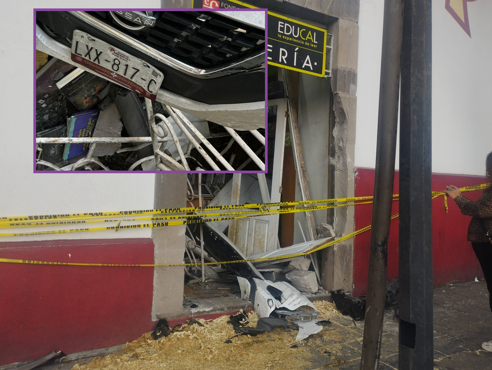 Auto choca contra edificio histórico de #Toluca; se da a la fuga, pero se le olvidan sus placas