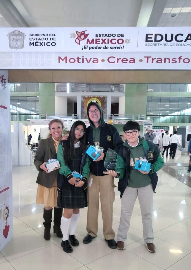 Estudiantes de la UAEMéx ganan primer lugar en Feria Emprende-Dual 2026