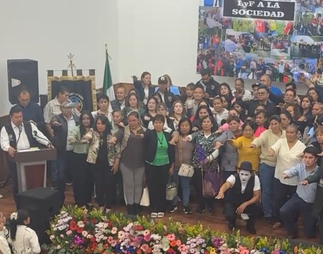 Prendiendo y Activando toma protesta a nuevos integrantes