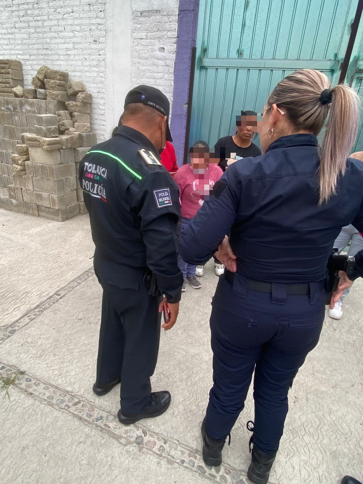 Localizan sana y salva a joven de 18 años en Toluca tras reporte de ausencia