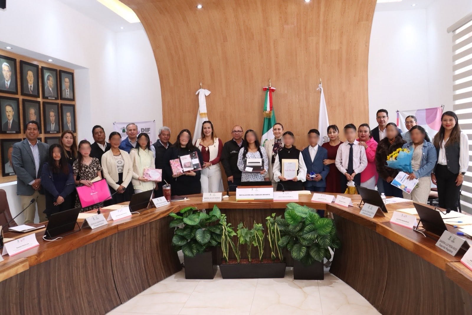 Cabildo Infantil 2026 toma protesta en Zinacantepec; niños presentan sus propuestas