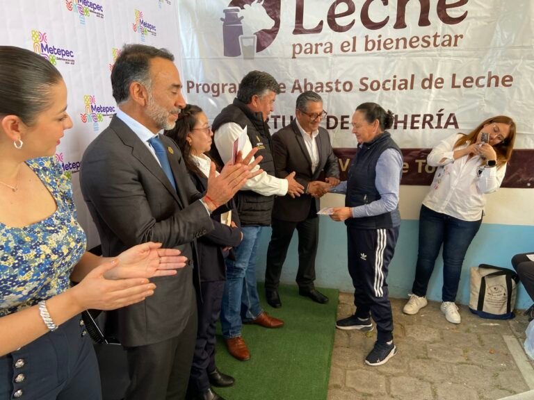 Inauguran nueva Lechería del Bienestar en #Metepec