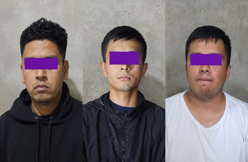 Detienen a tres por robo a transeúnte en #Chimalhuacán