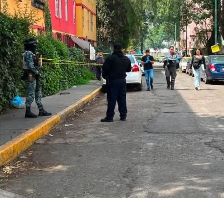 Una menor pierde la vida tras caer de edificio en #Tlalnepantla