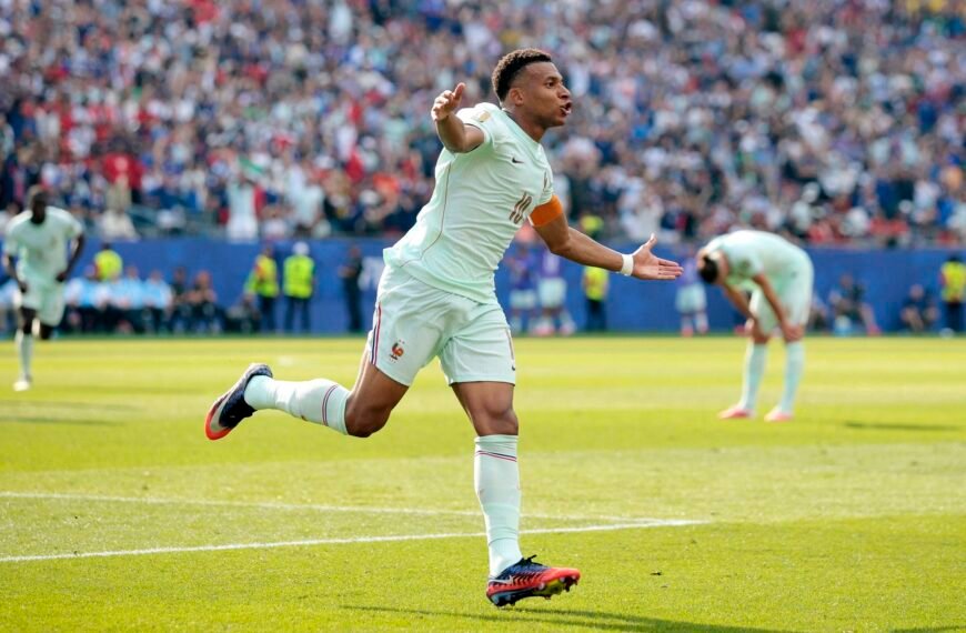 Mbappé falla penal ante Marruecos, pero aún así alcanza liderato de goleo y guía a Francia a las semifinales del Mundial. Video