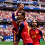 España aplasta a Austria y avanza caminando a los octavos del Mundial. Video HMQHhX8XcAAsm4S