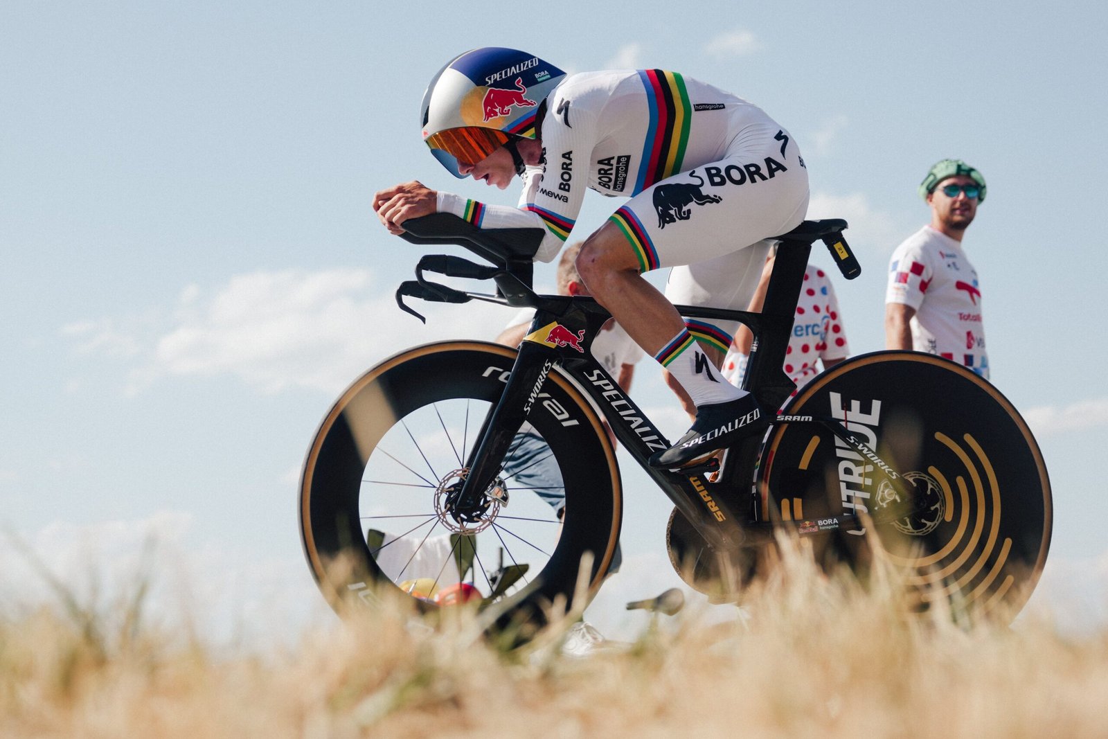Épica contrarreloj de Isaac del Toro en el Tour de Francia y un rival menos rumbo al podio