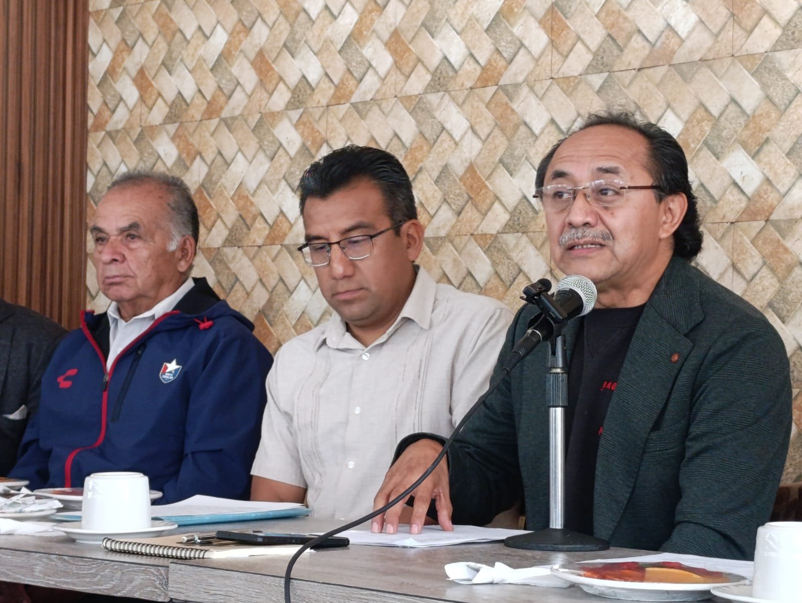 Advierte grupo de Morena en Edoméx: imposiciones y “chapulines” pueden frenar a la 4T en 2027
