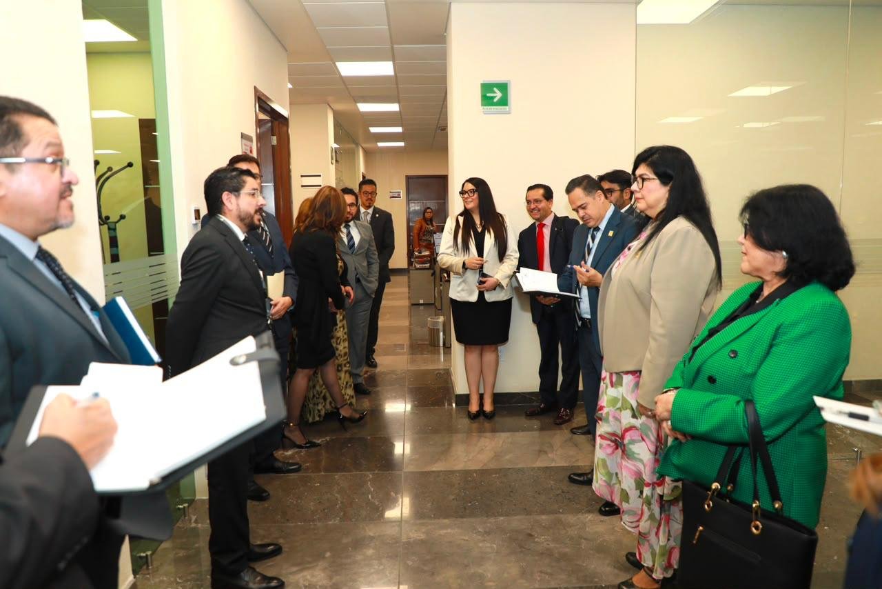 Modelo judicial del Estado de México es presentado a representantes del Poder Judicial de Guanajuato