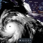 Huracán Genevieve alcanzó la máxima categoría a unos 250 km de Isla Socorro genevieve