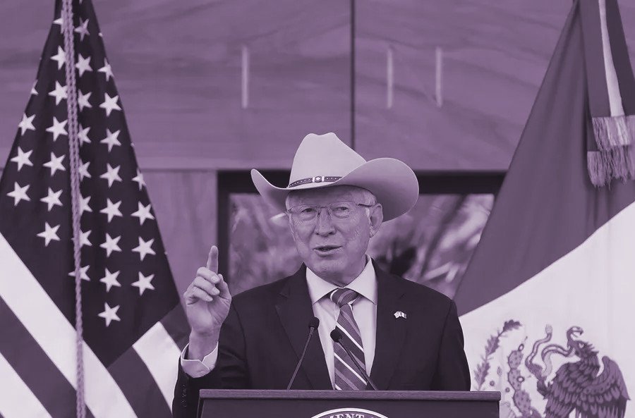 Ken Salazar reafirma su versión sobre la captura de “El Mayo” Zambada y responde a los cuestionamientos de México