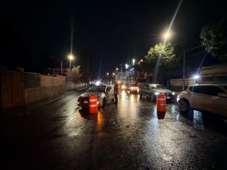 72 conductores más al ‘torito’, por no pasar el alcoholímetro en Toluca; 11 eran mujeres