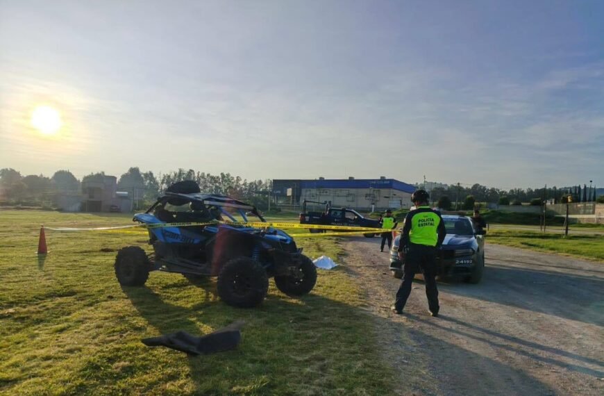 Una adolescente pierde la vida tras volcadura de vehículo todoterreno en Tenancingo
