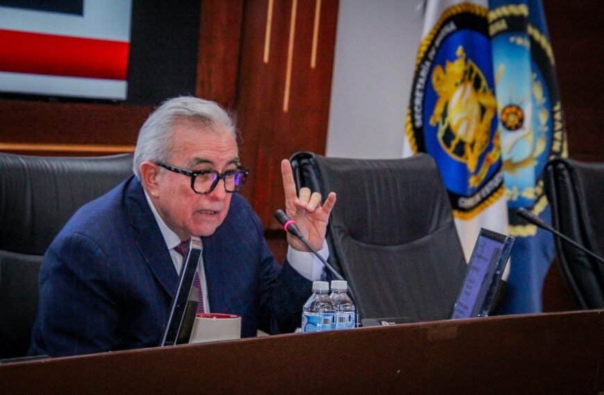 Rubén Rocha Moya retoma la gubernatura de Sinaloa, por «decisión personal».