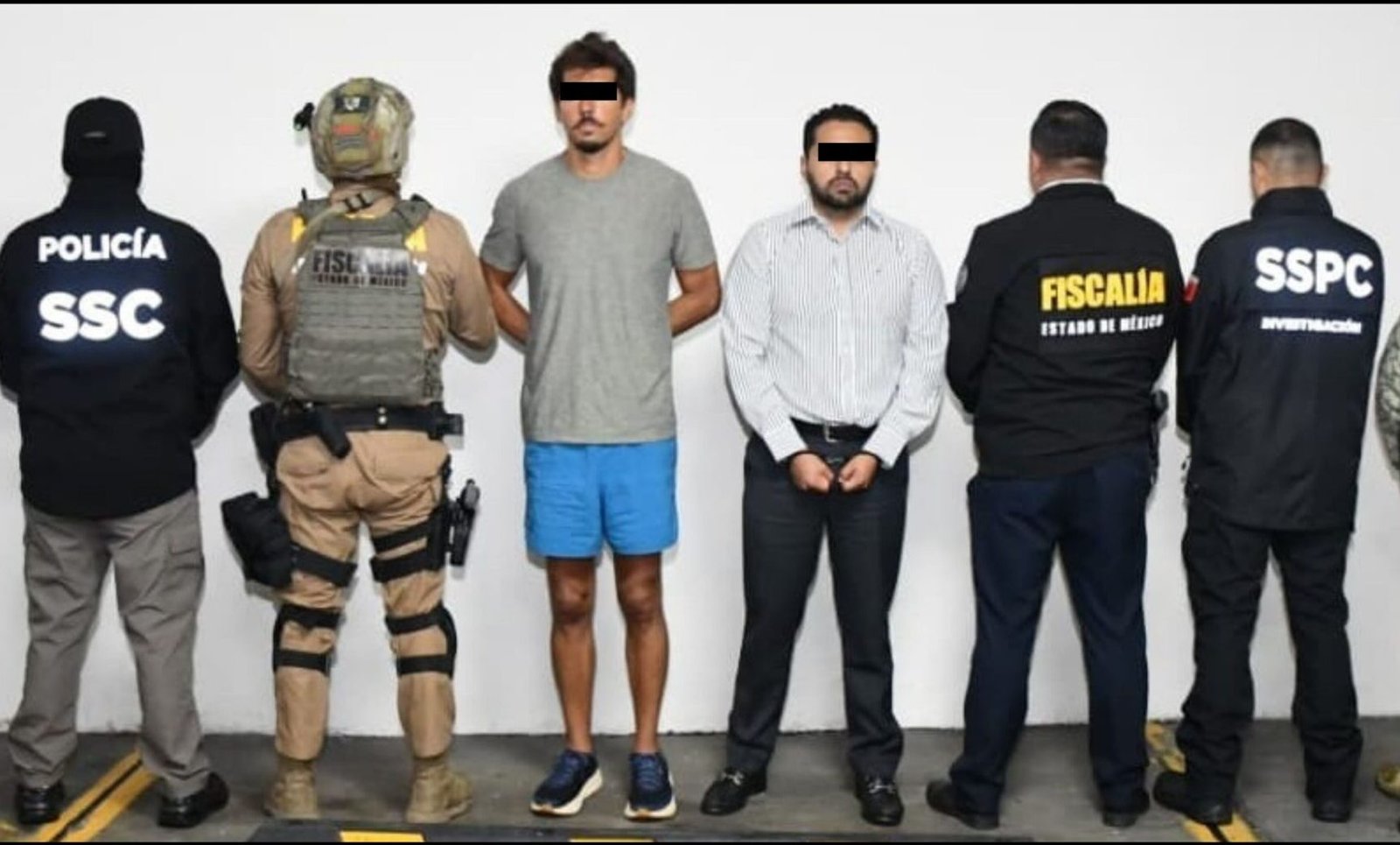 OJO: Capturan a dos funcionarios del Edoméx por red de extorsión a verificentros