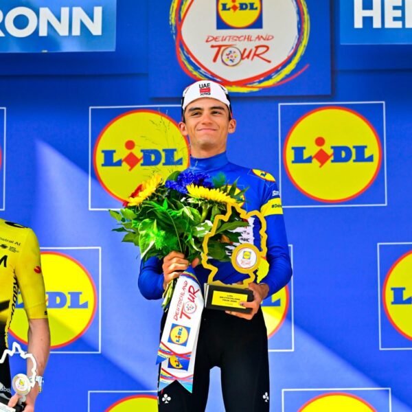HISTÓRICO: Isaac del Toro gana la Vuelta a Alemania y Edgar Cadena se mete al top 10