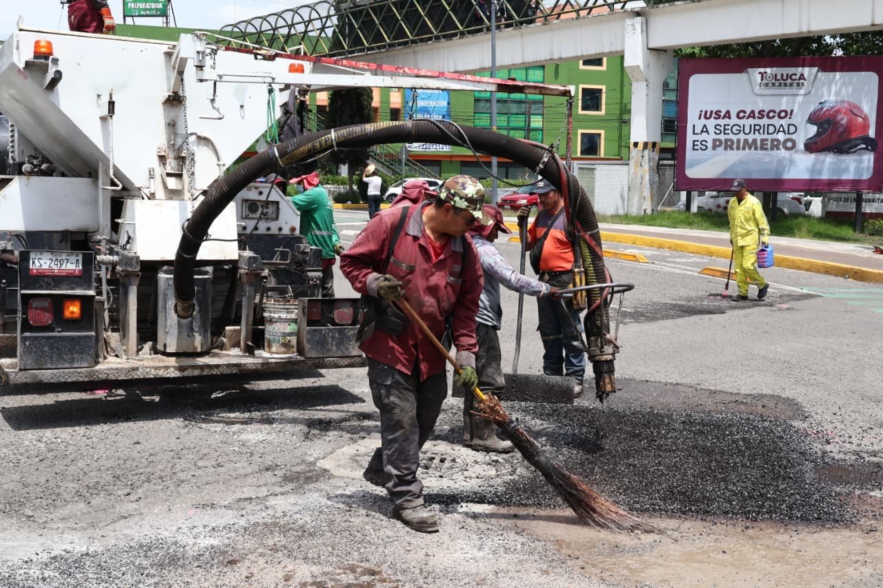 #Toluca ampliará trabajos de bacheo y repavimentación en nueve vialidades