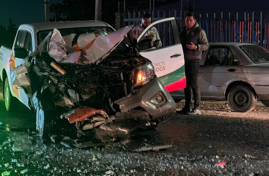 Funcionario de #Lerma pierde la vida tras choque en camioneta oficial