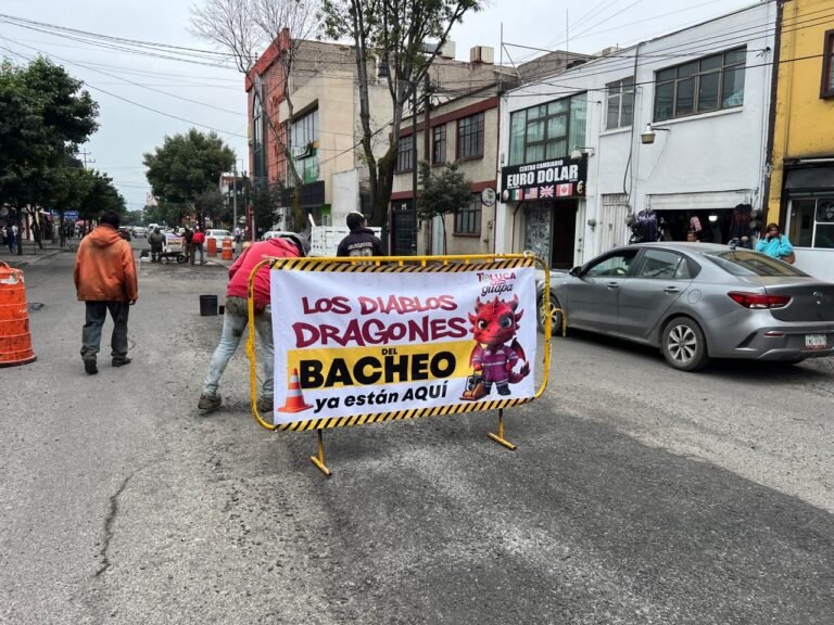 Toluca pide tomar vías alternas por obras de bacheo y rehabilitación vial
