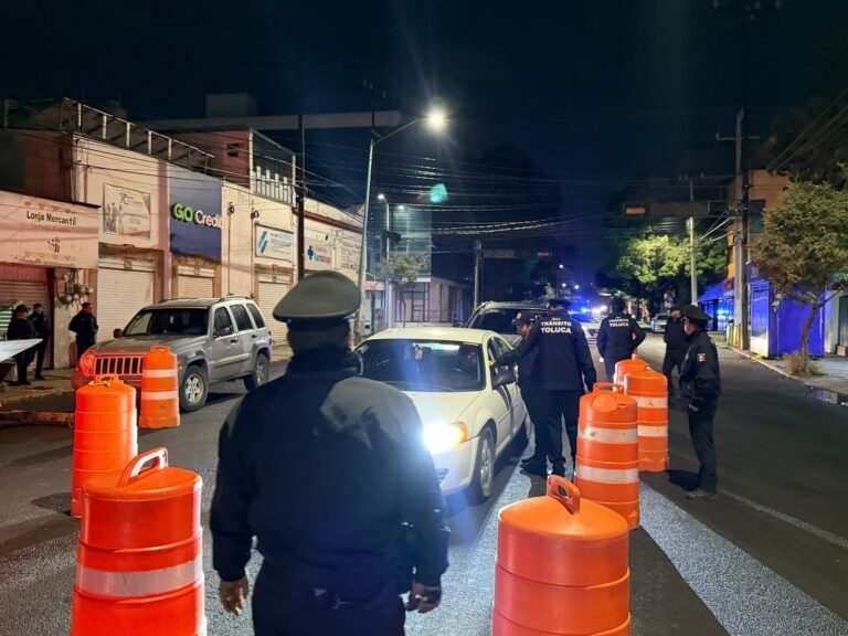 65 vehículos más el corralón, de conductores ebrios en Toluca