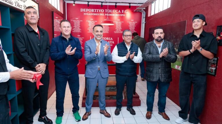 Inauguran en Metepec el “Botanero del Rojo”