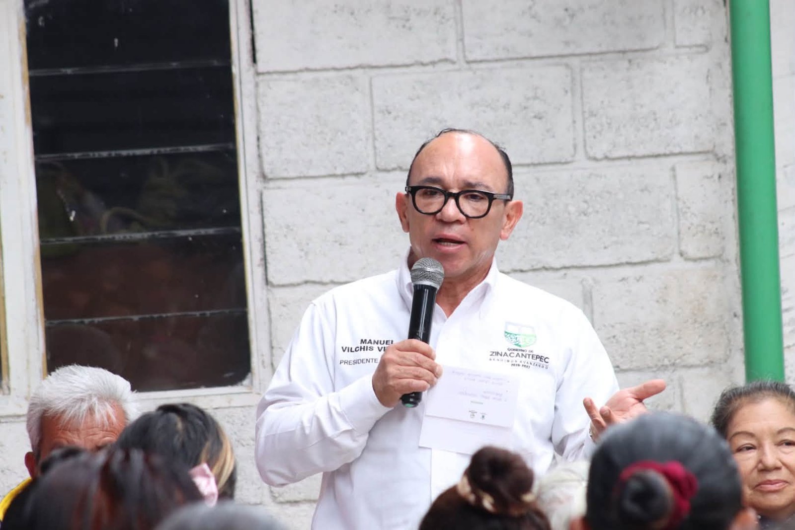 Alcalde de Zinacantepec lleva programa alimentario a comunidades de Santa María del Monte