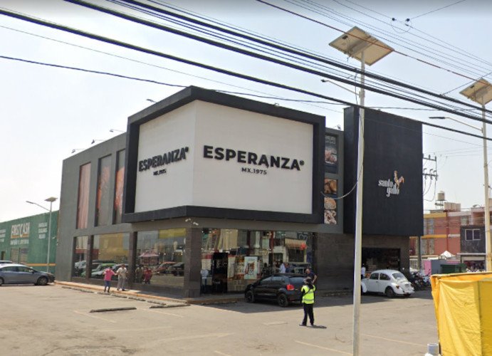 Asalto armado en panadería La Esperanza de Ixtapaluca; clientes y empleados se refugian en el piso. Video