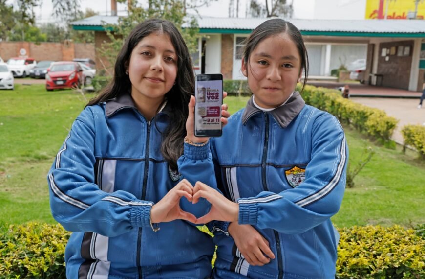 Abren consulta sobre uso de celulares en escuelas del Estado de México