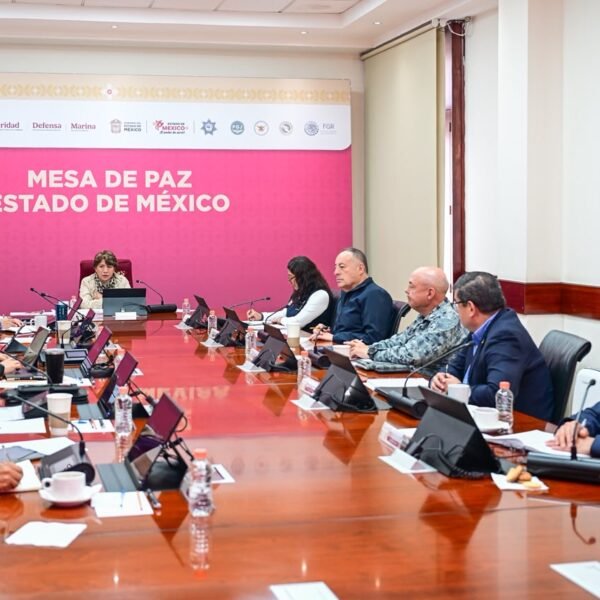 Gobernadora Delfina Gómez revisa operativo de seguridad para festejos patrios en el Estado de México