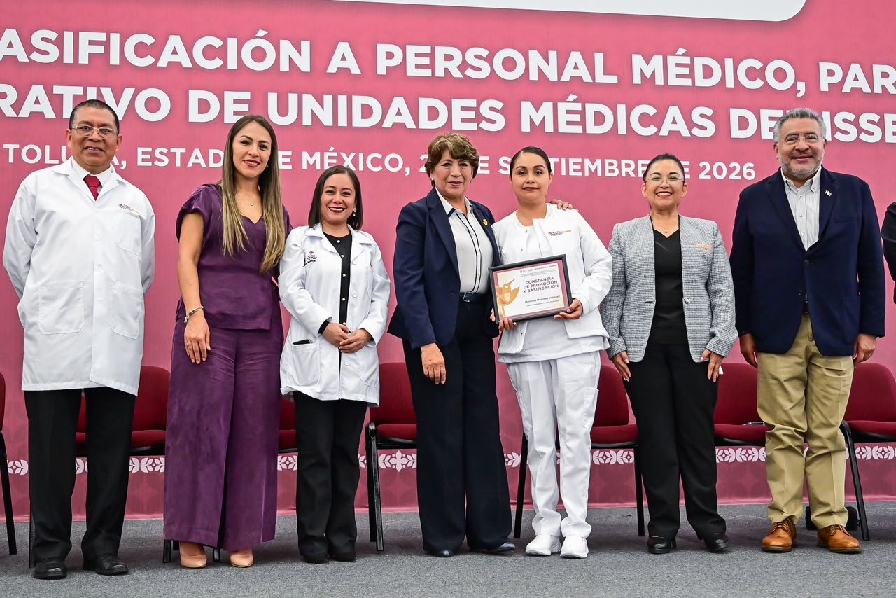 Gobierno de Delfina Gómez entrega 310 basificaciones y promociones a personal de salud del ISSEMYM