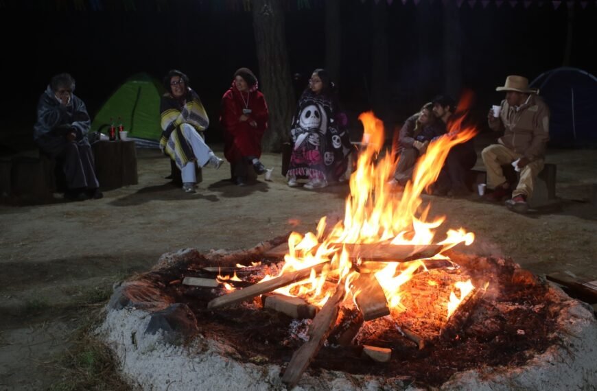 Zacango prepara campamento nocturno para convivir con la naturaleza