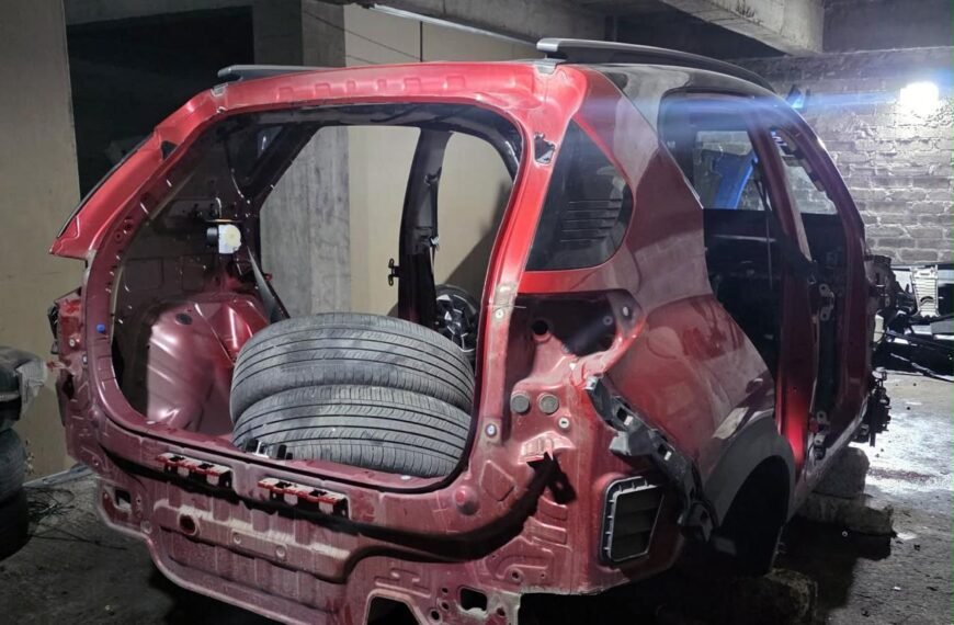 Recuperan vehículo con reporte de robo en Chimalhuacán; tenía GPS