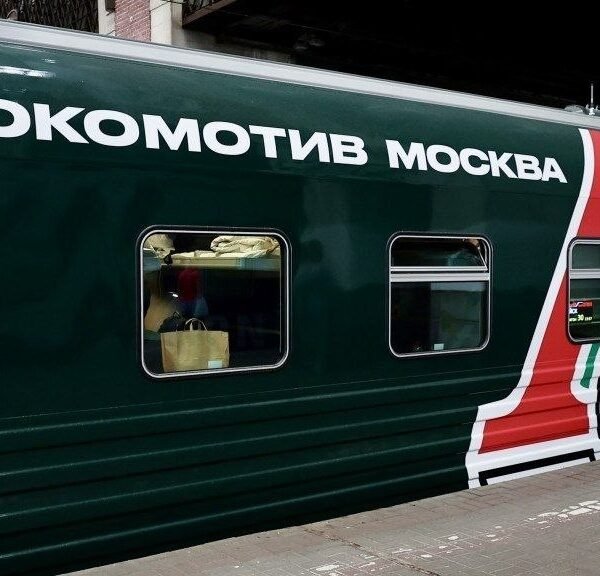 OJO: Ucrania ataca tren civil ruso donde viajaba el mexicano César Montes junto al Lokomotiv de Moscú; 5 heridos