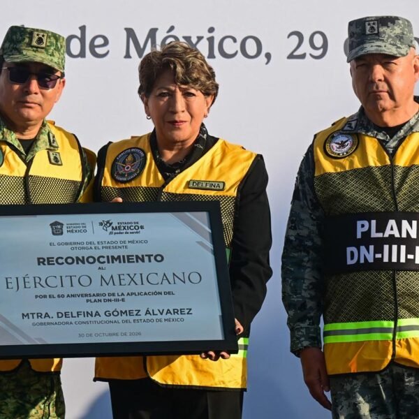 Gobernadora Delfina Gómez reconoce 60 años del Plan DN-III-E del Ejército Mexicano